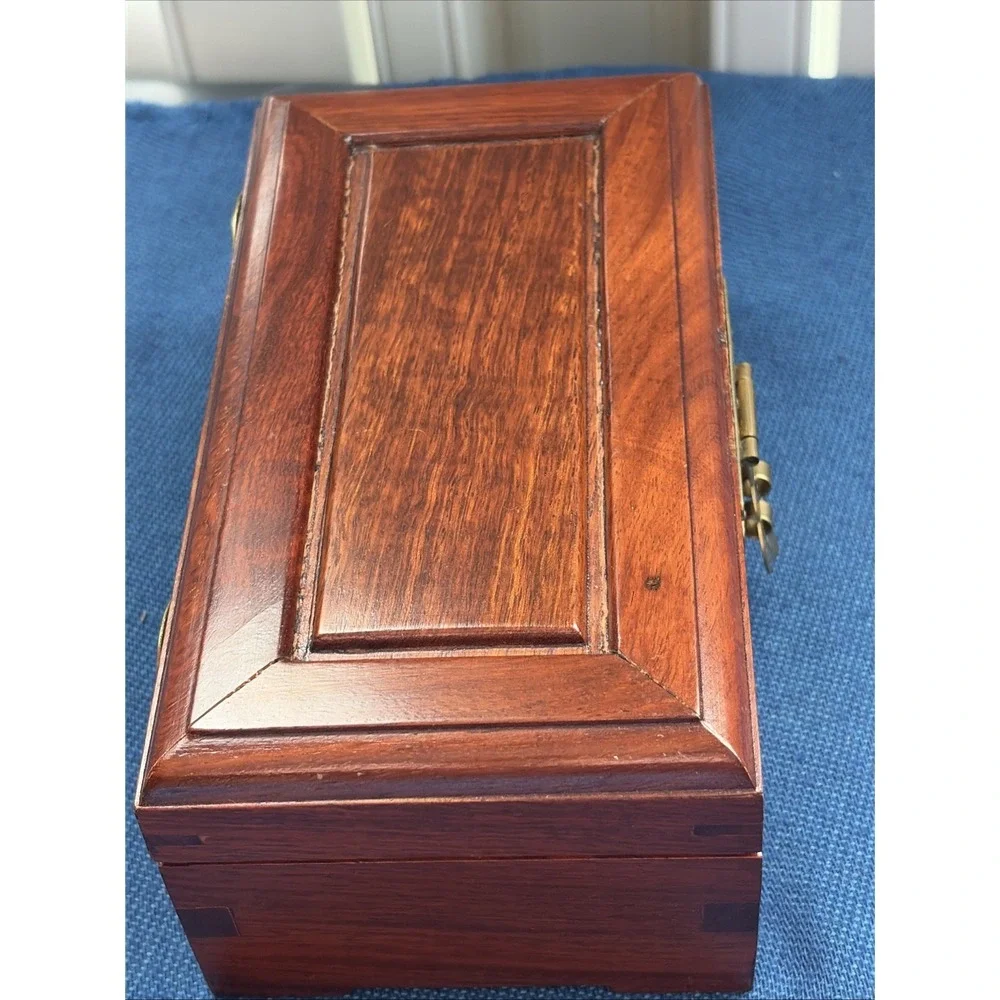 Vtg Chinese Rosewood Jewelry Box w/ Brass Latch & Dovetail Joints 7